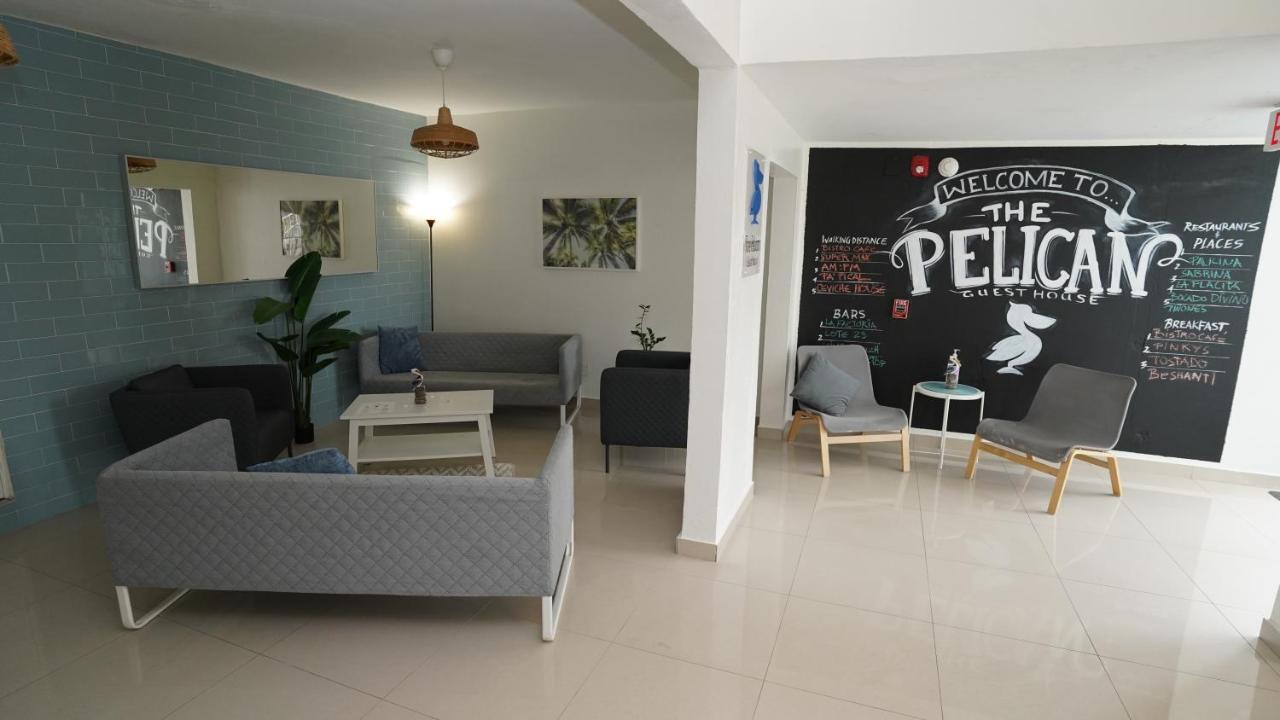 The Pelican Poshtel サンジョアン エクステリア 写真
